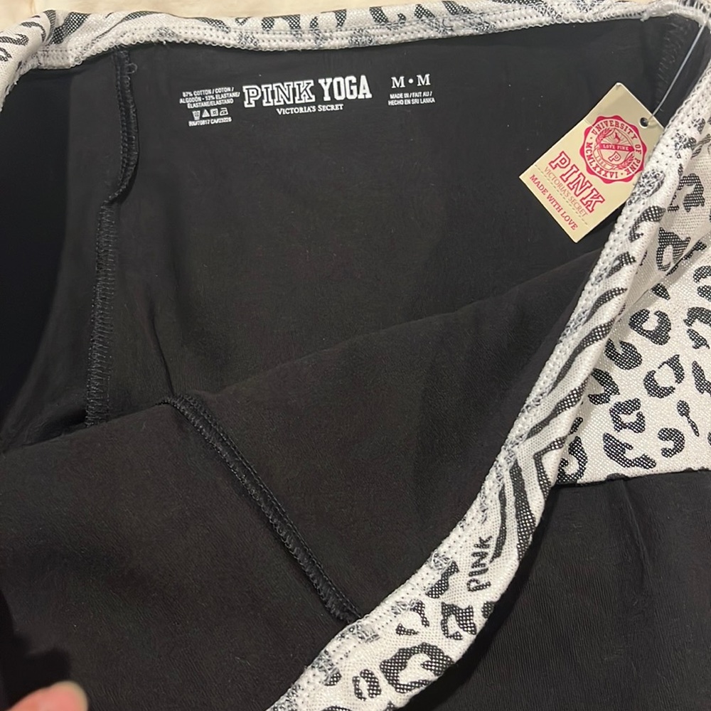Pink Victoria’s Secret yoga pants